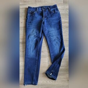 CharlieB Zipper Ankle Jeans